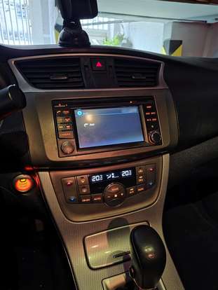 NISSAN-SENTRA-2014