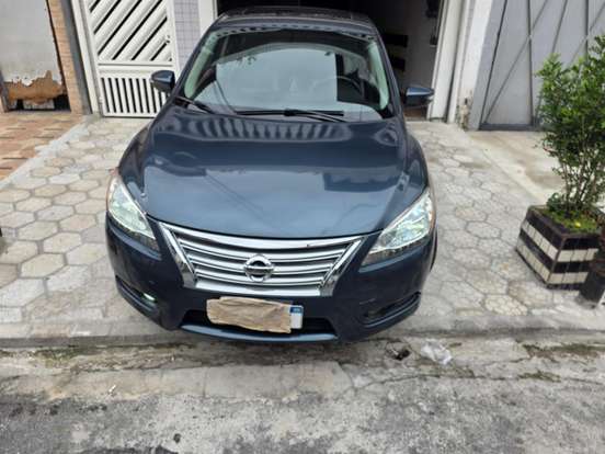 NISSAN-SENTRA-2014