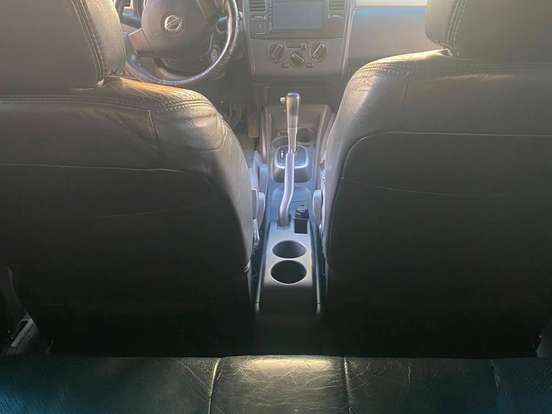 NISSAN-TIIDA-1.8 S 16V GASOLINA 4P AUTOMÁTICO NISSAN-TIIDA-2008
