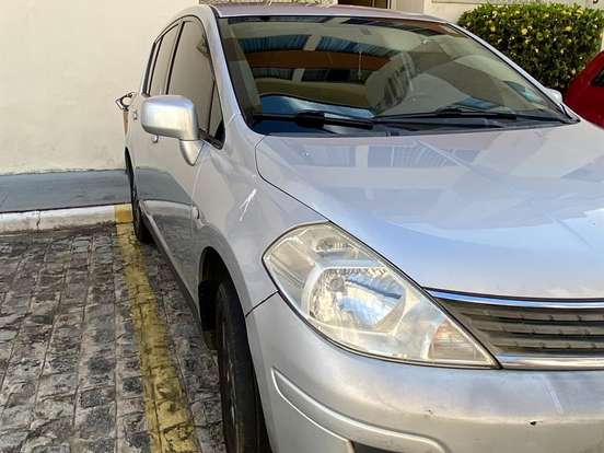 NISSAN-TIIDA-1.8 S 16V GASOLINA 4P AUTOMÁTICO NISSAN-TIIDA-2008