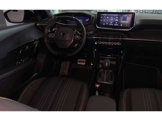 PEUGEOT-2008-2025