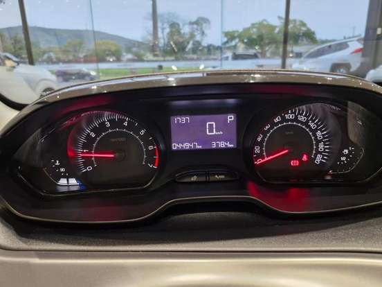 PEUGEOT-2008-2022