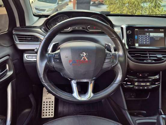 PEUGEOT-2008-2016