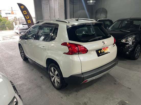 PEUGEOT-2008-2016