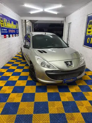 PEUGEOT-207-2010