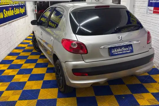 PEUGEOT-207-2010