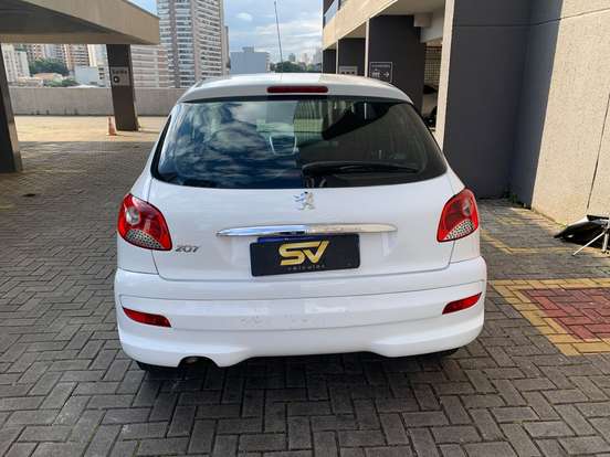 PEUGEOT-207-2011
