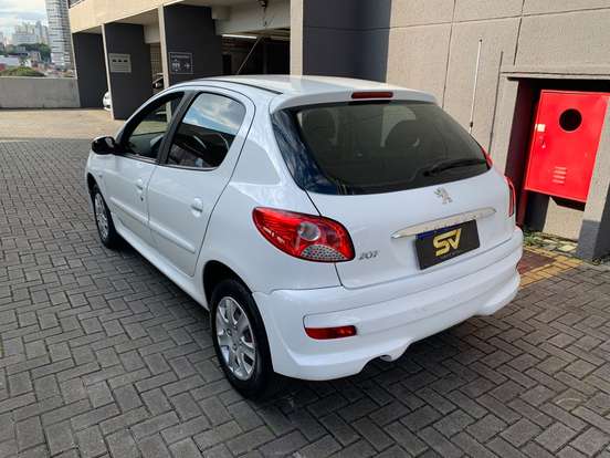 PEUGEOT-207-1.4 XR 8V FLEX 4P MANUAL PEUGEOT-207-2011