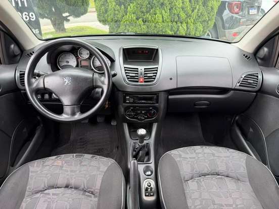 PEUGEOT-207-2009