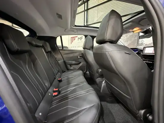 PEUGEOT-208-2023