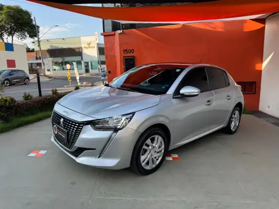 PEUGEOT-208-2020
