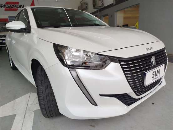 PEUGEOT-208-2022