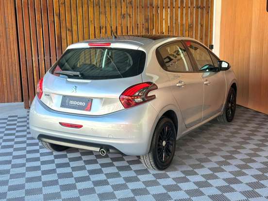 PEUGEOT-208-1.6 ALLURE 16V FLEX 4P AUTOMÁTICO PEUGEOT-208-2016