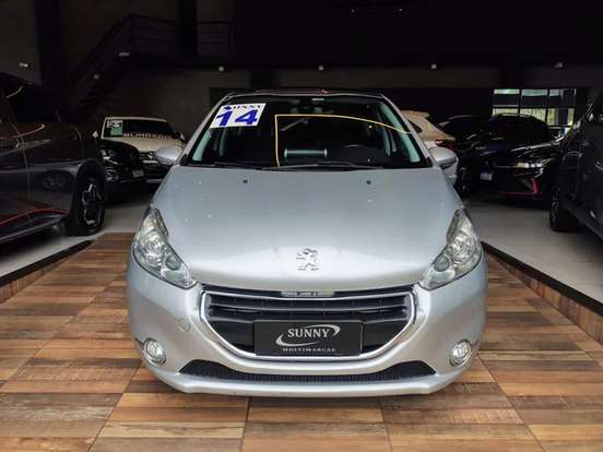 PEUGEOT-208-2013