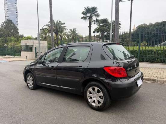 PEUGEOT-307-1.6 PRESENCE 16V FLEX 4P MANUAL PEUGEOT-307-2008