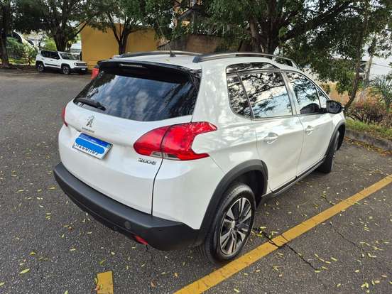 PEUGEOT-2008-1.6 16V FLEX GRIFFE 4P AUTOMÁTICO PEUGEOT-2008-2019