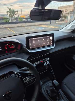 PEUGEOT-208-2025