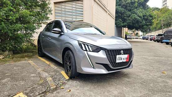 PEUGEOT-208-2023