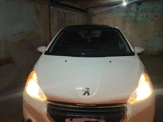 PEUGEOT-208-1.5 ALLURE 8V FLEX 4P MANUAL PEUGEOT-208-2014