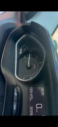 PEUGEOT-208-2018