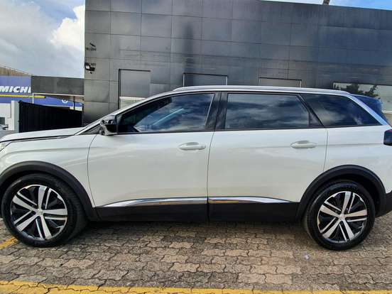 PEUGEOT-5008-1.6 GRIFFE PACK THP 16V GASOLINA 4P AUTOMÁTICO PEUGEOT-5008-2018