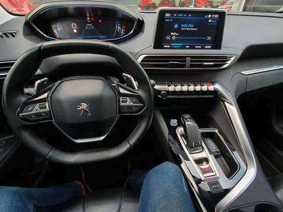 PEUGEOT-5008-1.6 GRIFFE PACK THP 16V GASOLINA 4P AUTOMÁTICO PEUGEOT-5008-2018