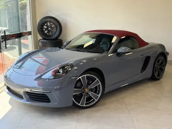 PORSCHE-718-2024