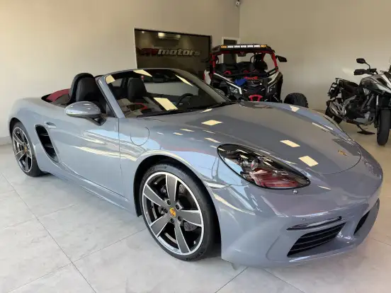 PORSCHE-718-2024