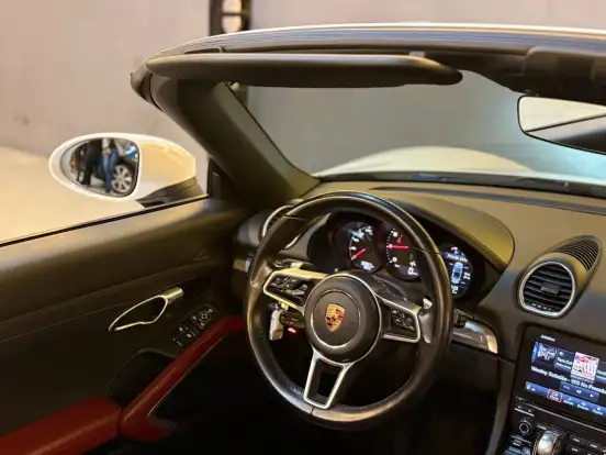 PORSCHE-718-2019