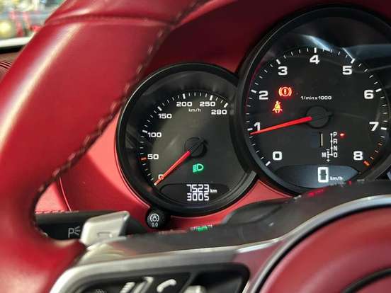 PORSCHE-718-2022