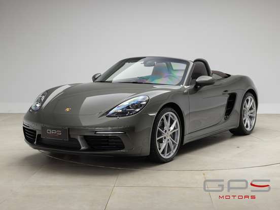 PORSCHE-718-2022