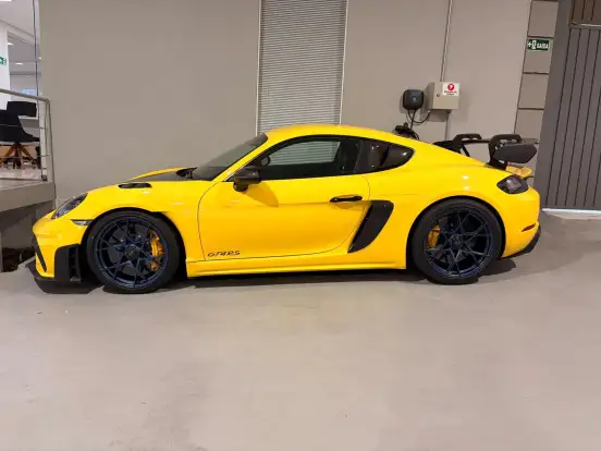 PORSCHE-718-2024