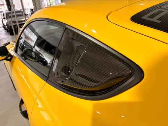 PORSCHE-718-2024