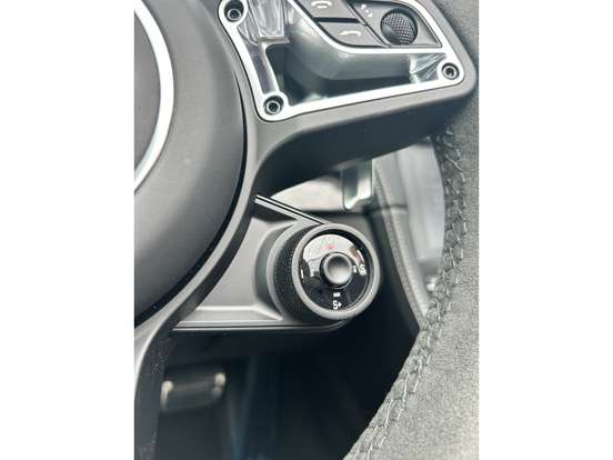 PORSCHE-718-2024