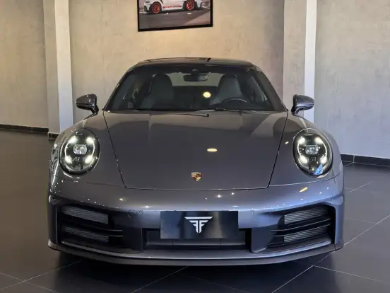 PORSCHE-911-2024