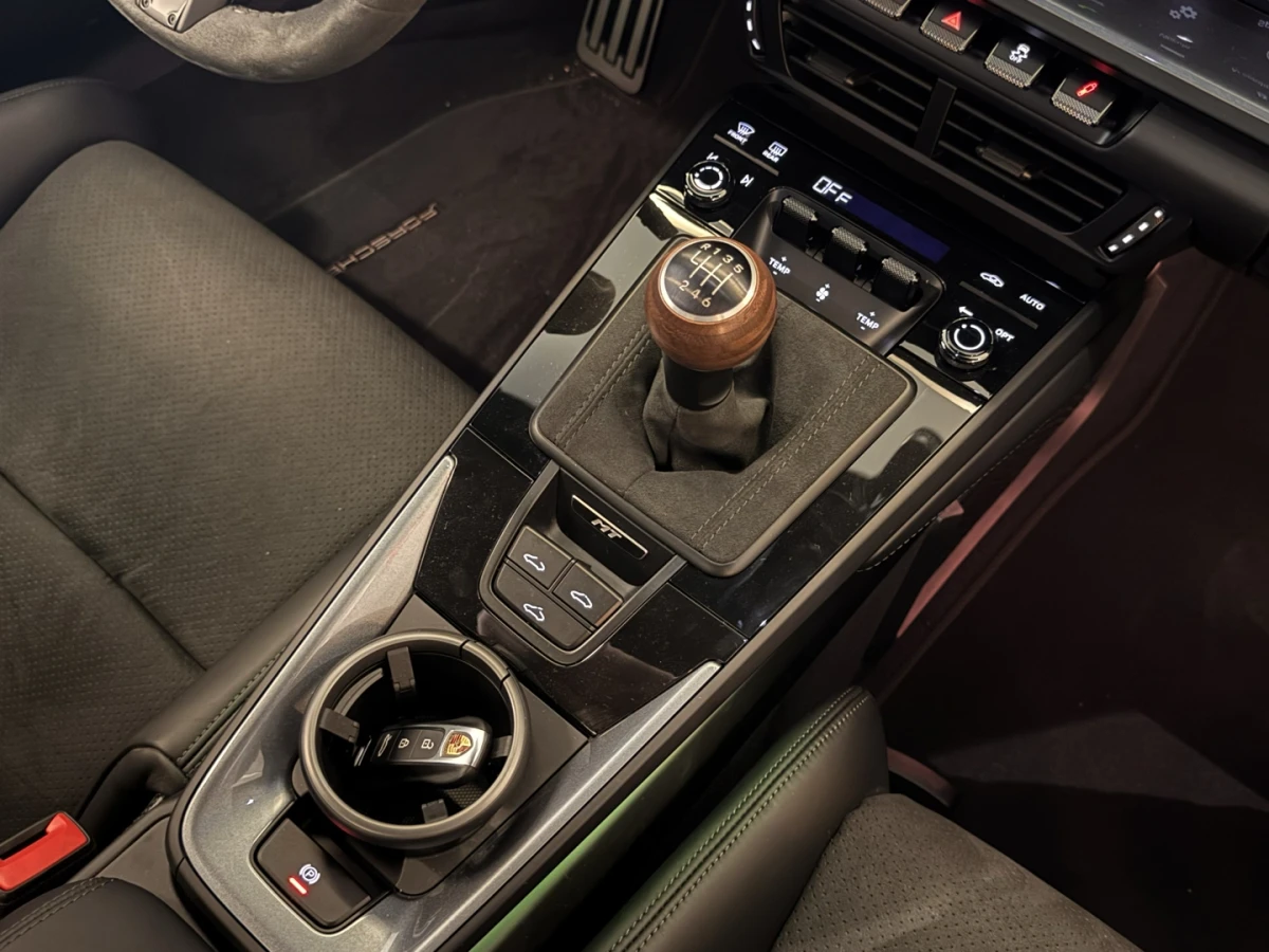Porsche 911 — foto 17