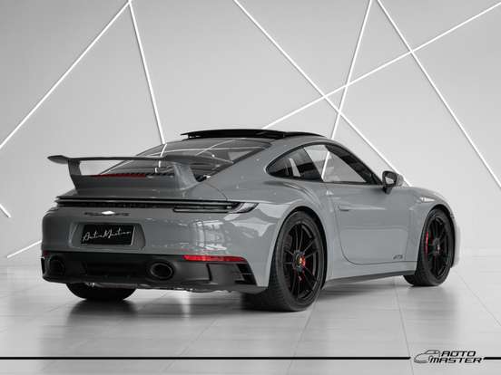 PORSCHE-911-2023