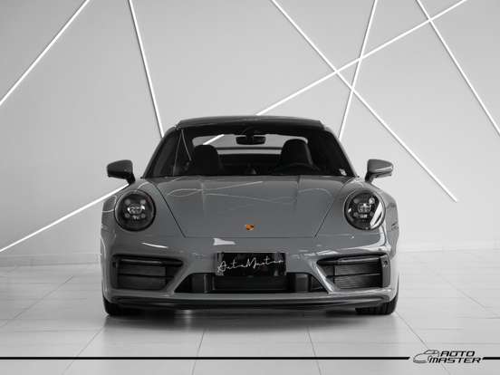 PORSCHE-911-2023