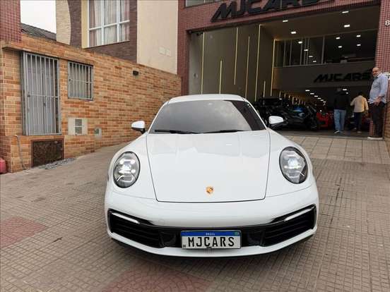 PORSCHE-911-2020