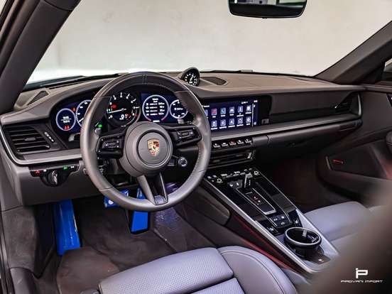 PORSCHE-911-2022