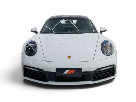 PORSCHE-911-2024