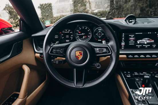 PORSCHE-911-2020