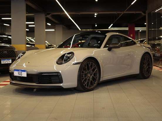 PORSCHE-911-2024