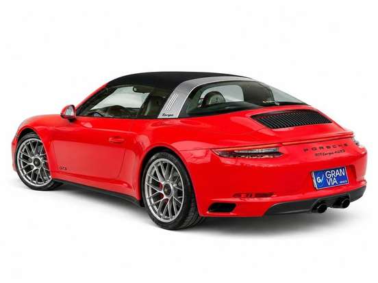 PORSCHE-911-2017