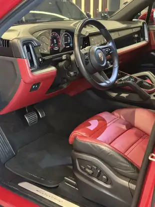 PORSCHE-CAYENNE-2024