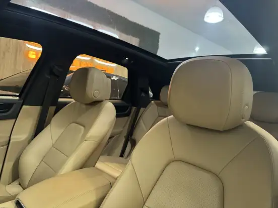 PORSCHE-CAYENNE-2018