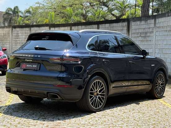 PORSCHE-CAYENNE-3.0 V6 E-HYBRID AWD TIPTRONIC S PORSCHE-CAYENNE-2021