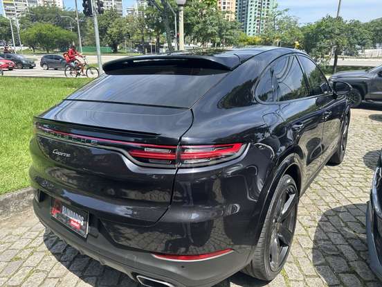 PORSCHE-CAYENNE-2019