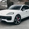 PORSCHE CAYENNE 4.0 V8 GASOLINA GTS COUPÉ AWD TIPTRONIC S PORSCHE CAYENNE 4.0 V8 GASOLINA GTS COUPÉ AWD TIPTRONIC S