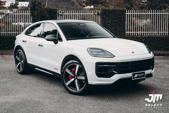 PORSCHE-CAYENNE-2025